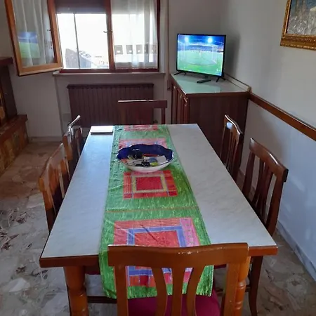 Casa In Colline Abruzzesi Apartment *