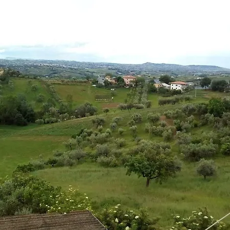 Casa In Colline Abruzzesi Apartman Bellante